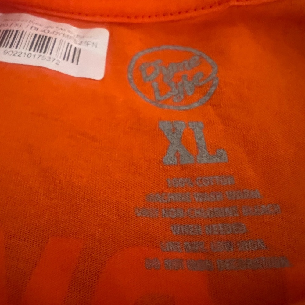 Miami Hurricanes NCAA Football Dyme Lyfe t-shirt jersey New - Picture 5 of 7